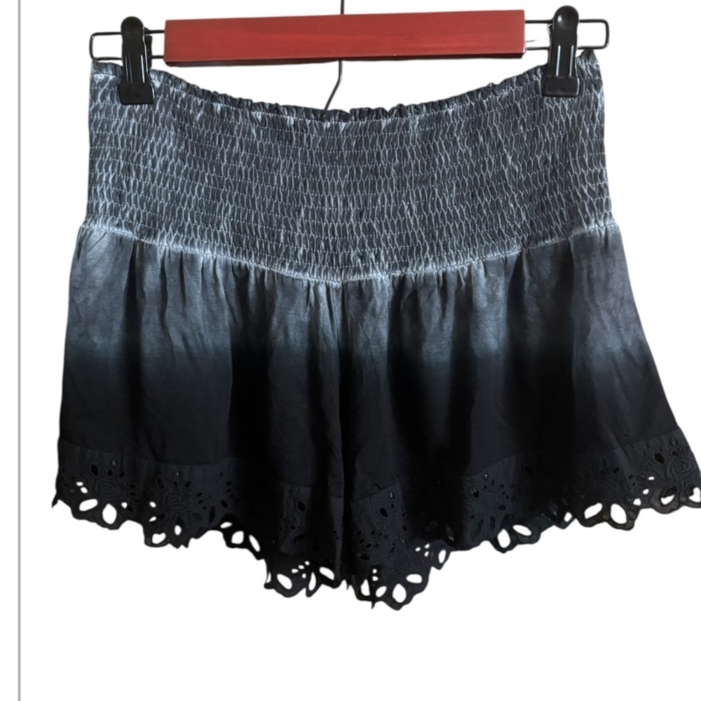 POL Elastic Waist Crochet Hem Ombré Flowy Shorts NWOT